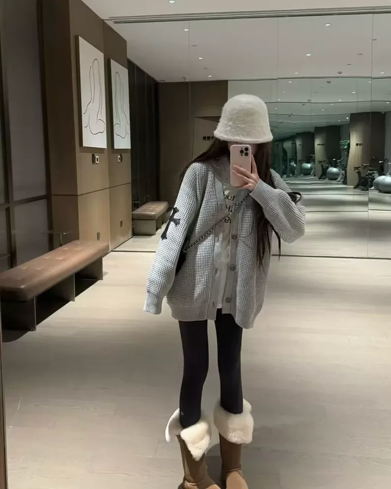 크롬하츠 크로스 패치 와플 캐시미어 가디건 (그레이) 7