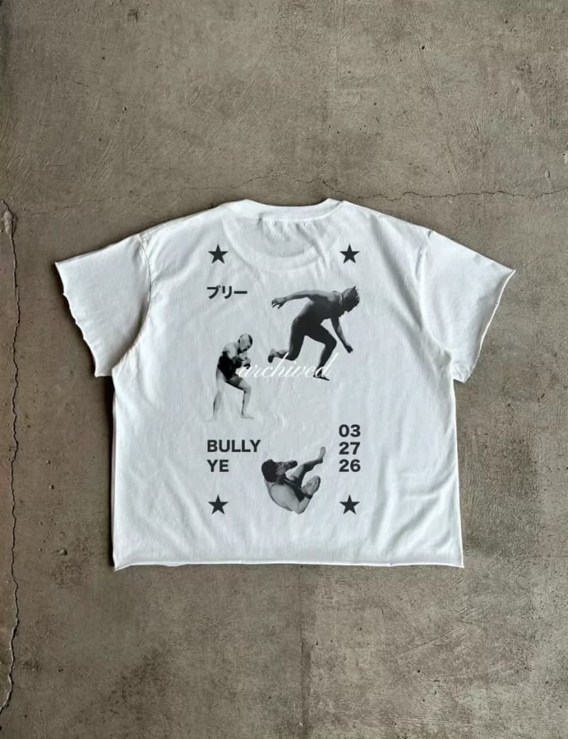 앙팡리쉬데프리메 불리 예 패러디 프린트 반팔 티셔츠 3