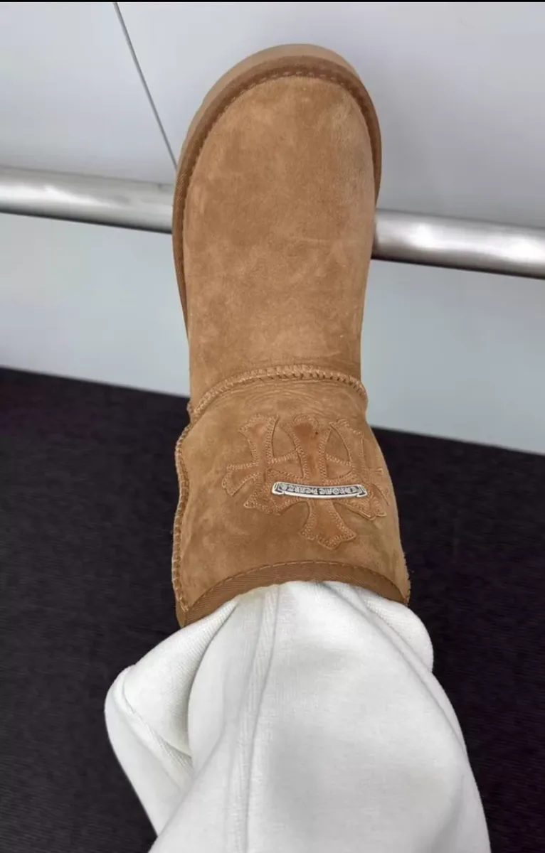크롬하츠 x UGG 크로스 패치 부츠 (리메이크) 5