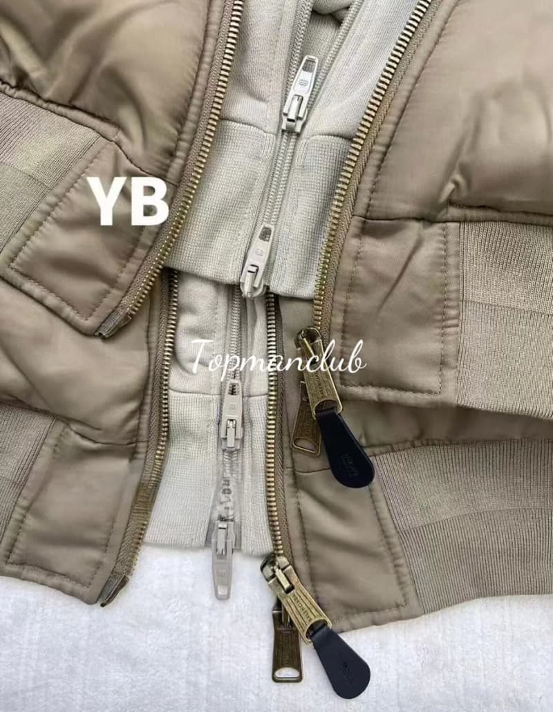 발렌시아가 23FW 더블 레이어 MA-1 봄버 패딩 (나일론) 4