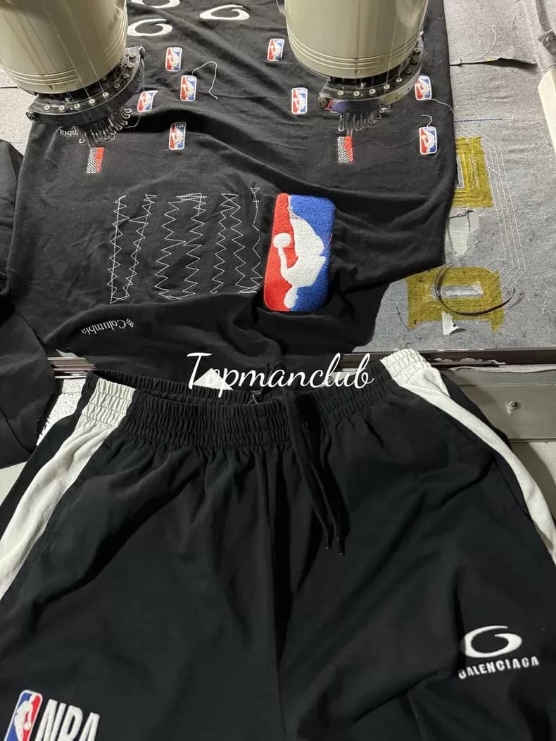 발렌시아가 NBA 콜라보 5부 반바지 (블랙) 9