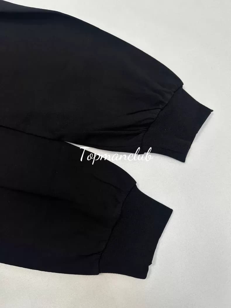 발렌시아가 테이프 로고 워시드 디스트로이드 롱슬리브 티셔츠 (블랙) 7
