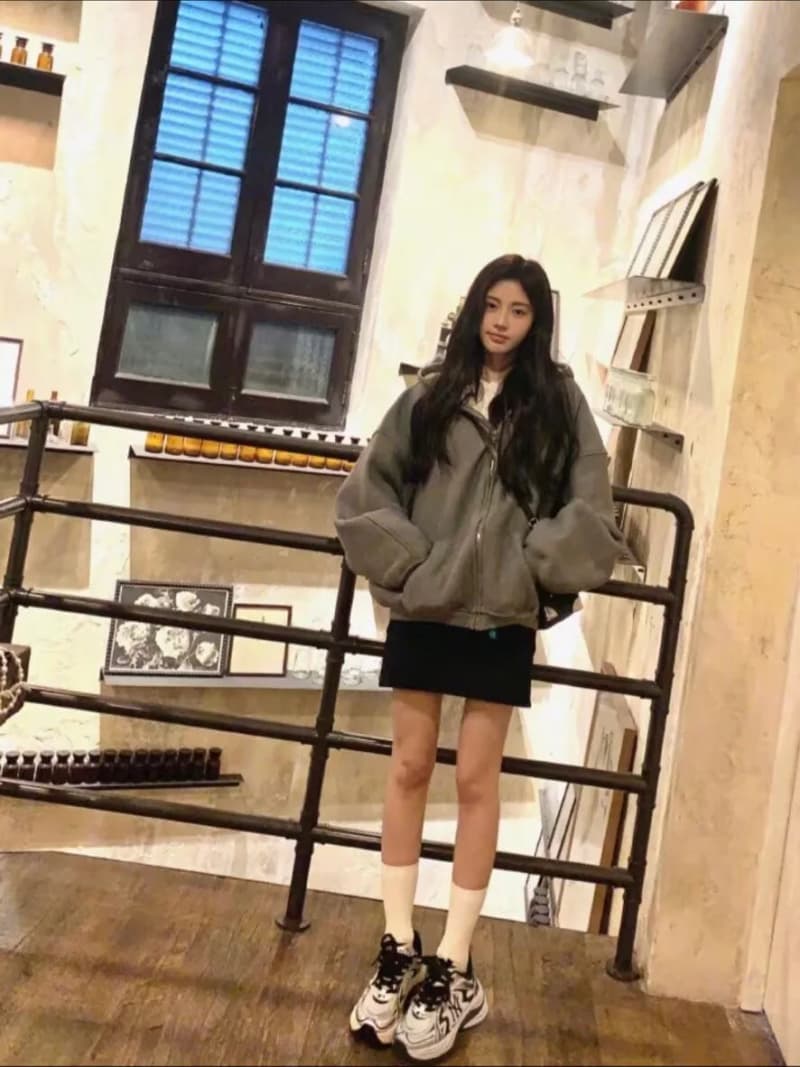 알렉산더 왕 지퍼 후디 집업 (와이드 크롭 핏) 8