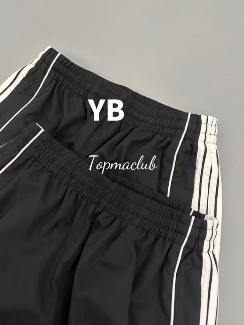 발렌시아가 25SS 트랙수트 와이드 트랙 팬츠 (블랙) 5