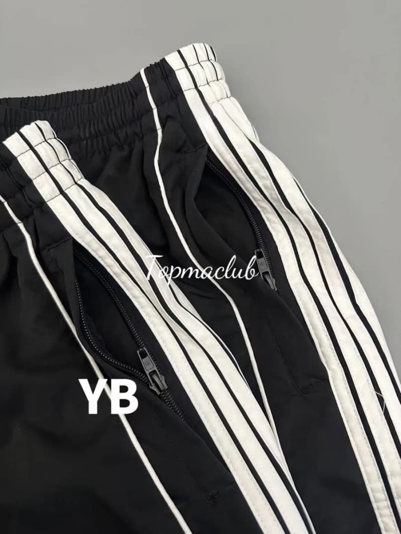 발렌시아가 25SS 트랙수트 와이드 트랙 팬츠 (블랙) 6