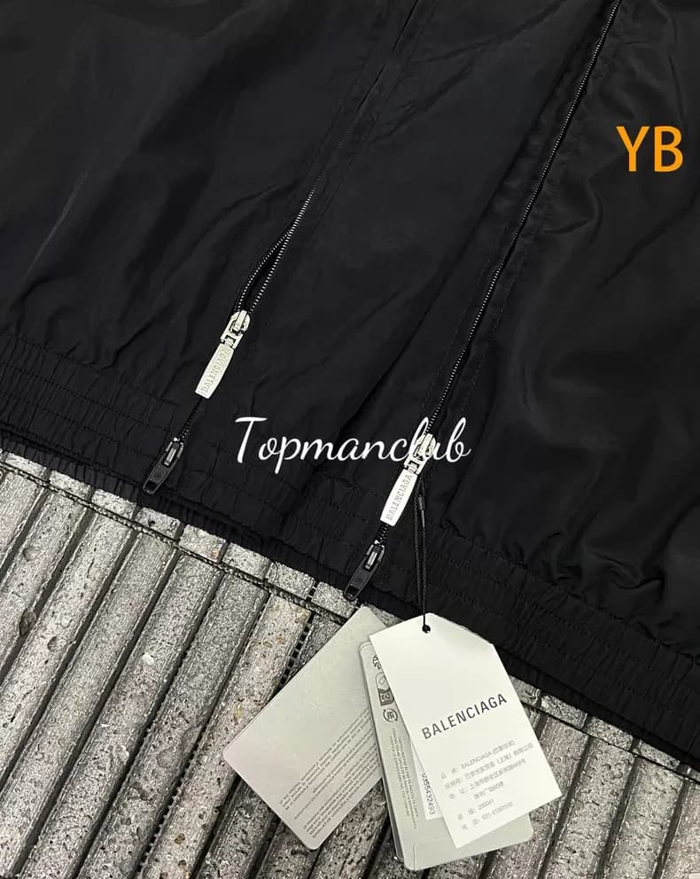 발렌시아가 테이프 로고 나일론 트랙 재킷 (블랙) 6