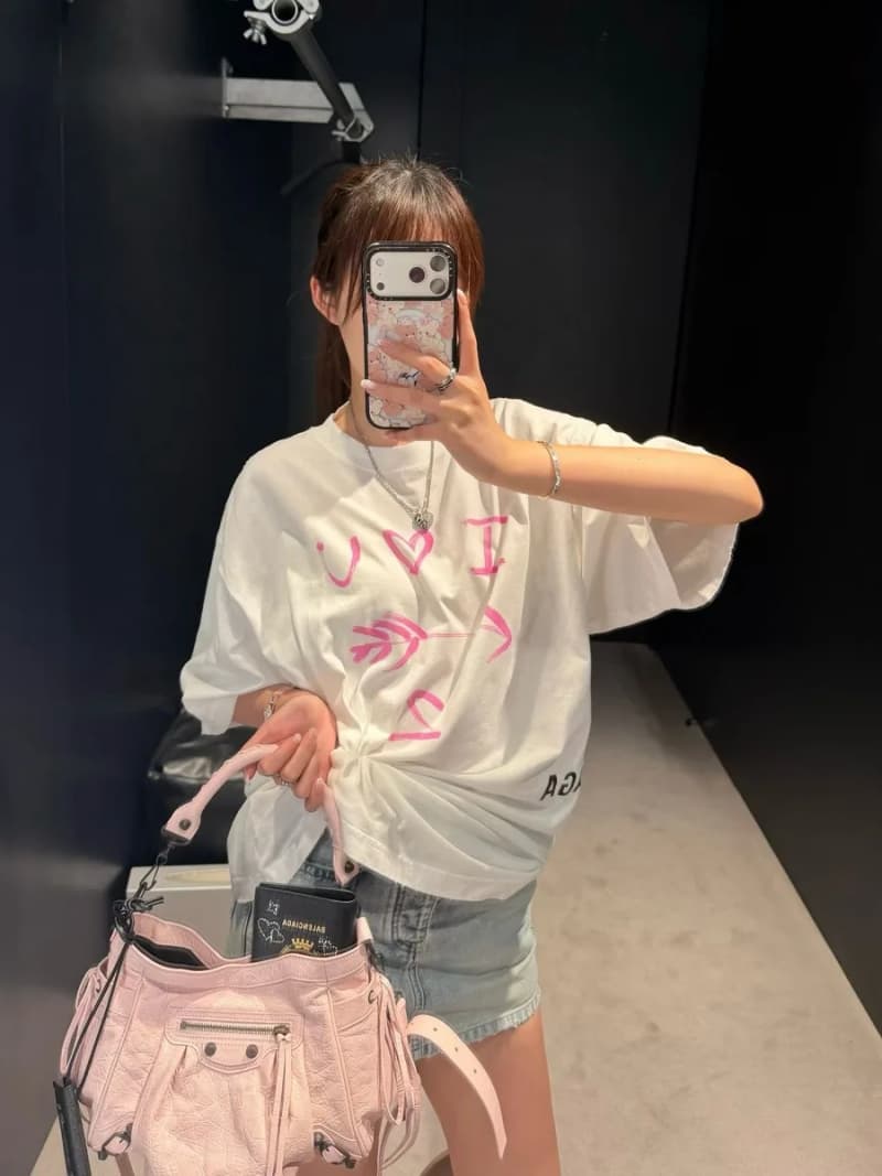 발렌시아가 큐피드 화살 하트 티셔츠 (화이트) 8