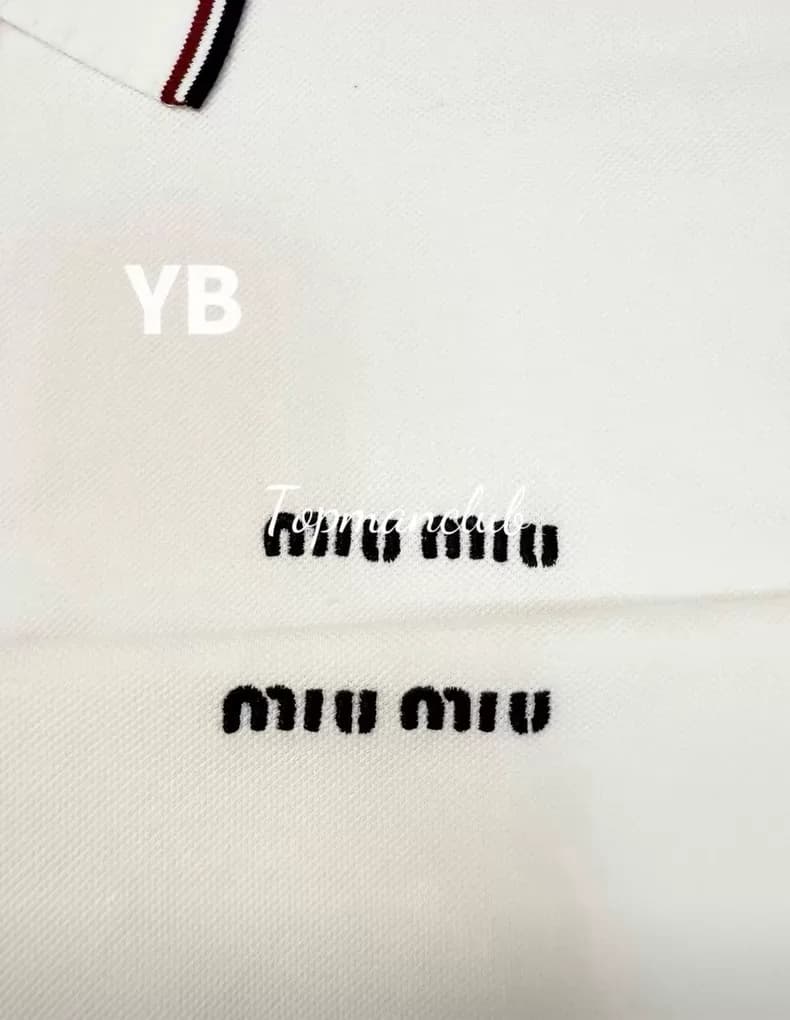 미우미우 로고 자수 롱슬리브 폴로 티셔츠 (화이트) 3