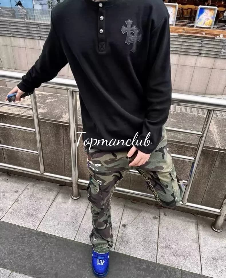 크롬하츠 크로스 패치 헨리넥 와플 롱슬리브 (블랙) 상세 1