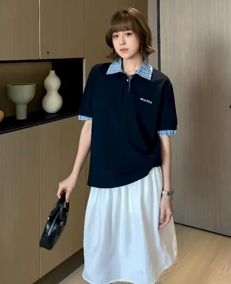 미우미우 체크 카라 코튼 폴로 셔츠 (네이비) 7