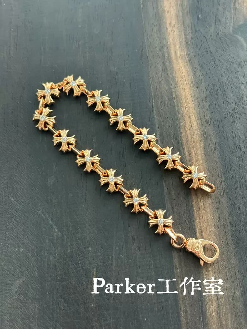 크롬하츠 타이니 E 플러스 팔찌 (22k 골드 도금)/paker(공룡) 상세 2