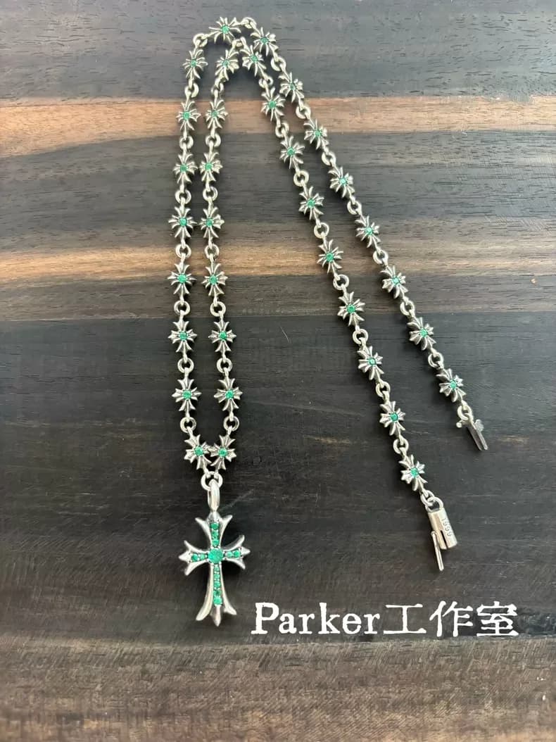 크롬하츠 에메랄드 타이니 CH 크로스 체인 목걸이/paker(공룡) 상세 2