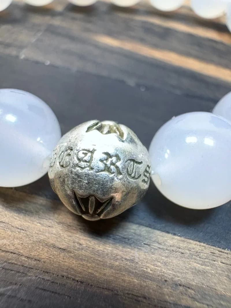 크롬하츠 화이트 아게이트 비즈 팔찌 (10mm)/paker(공룡) 5