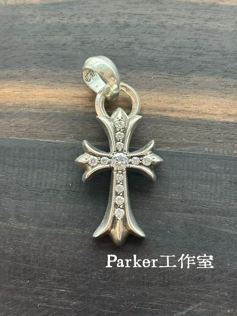 크롬하츠 다이아 CH 크로스 펜던트 (스몰)/paker(공룡) 상세 2