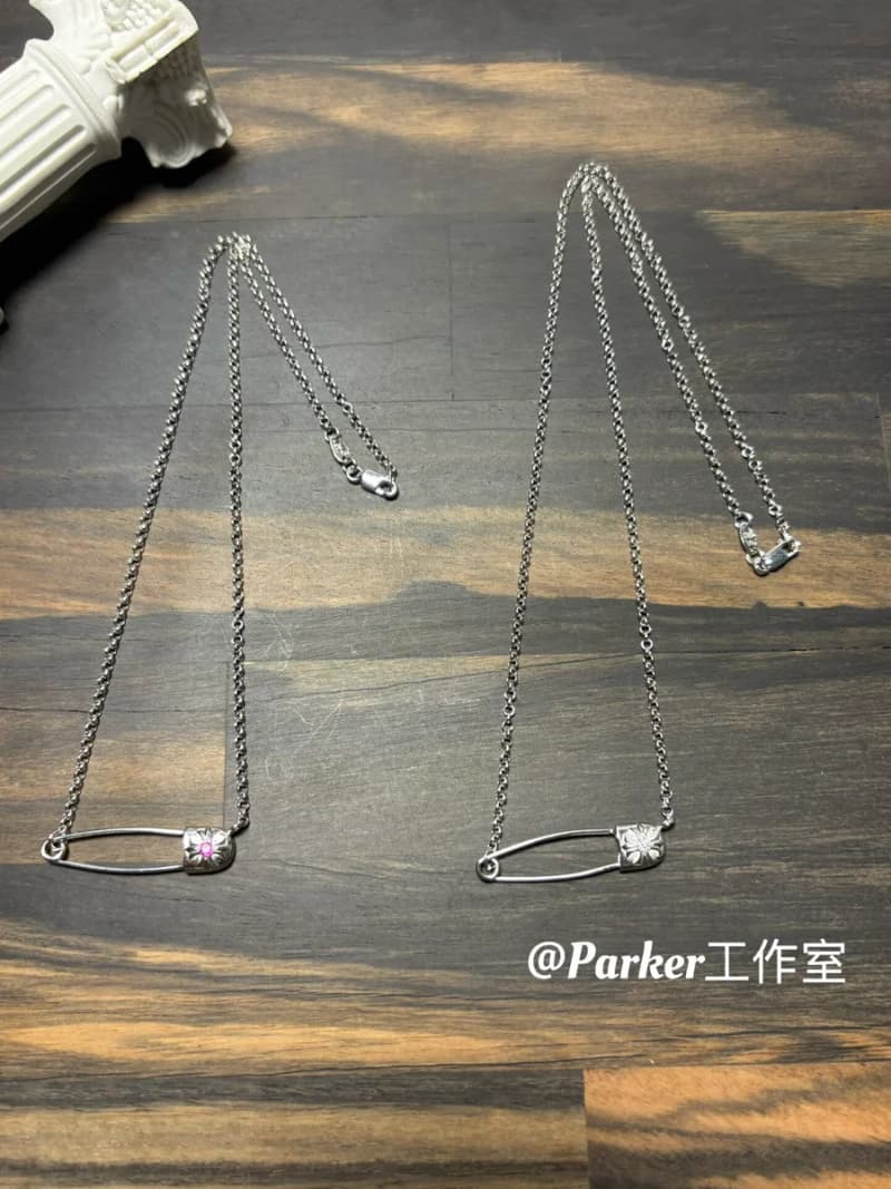 크롬하츠 세이프티 핀 목걸이 (925 실버 · 18K 골드 도금)/paker(공룡) 상세 2
