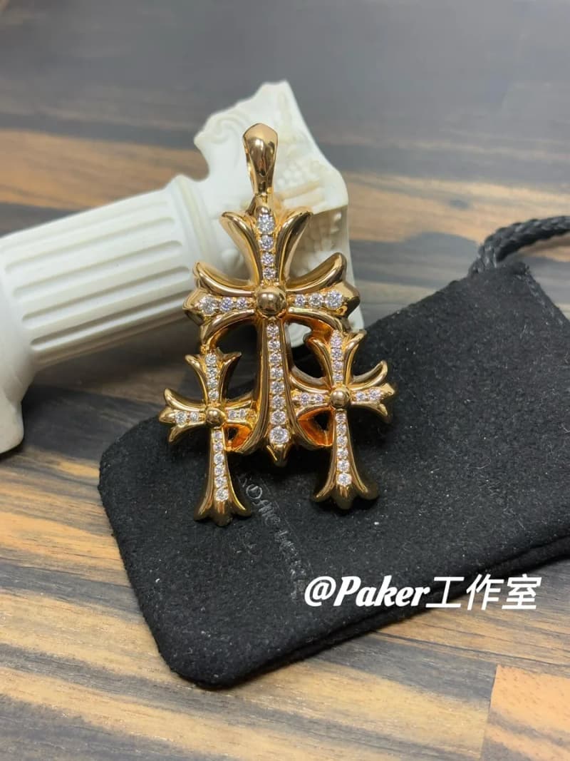크롬하츠 트리플 CH 크로스 펜던트 (22k 골드 도금, 풀 다이아)/paker(공룡) 상세 2