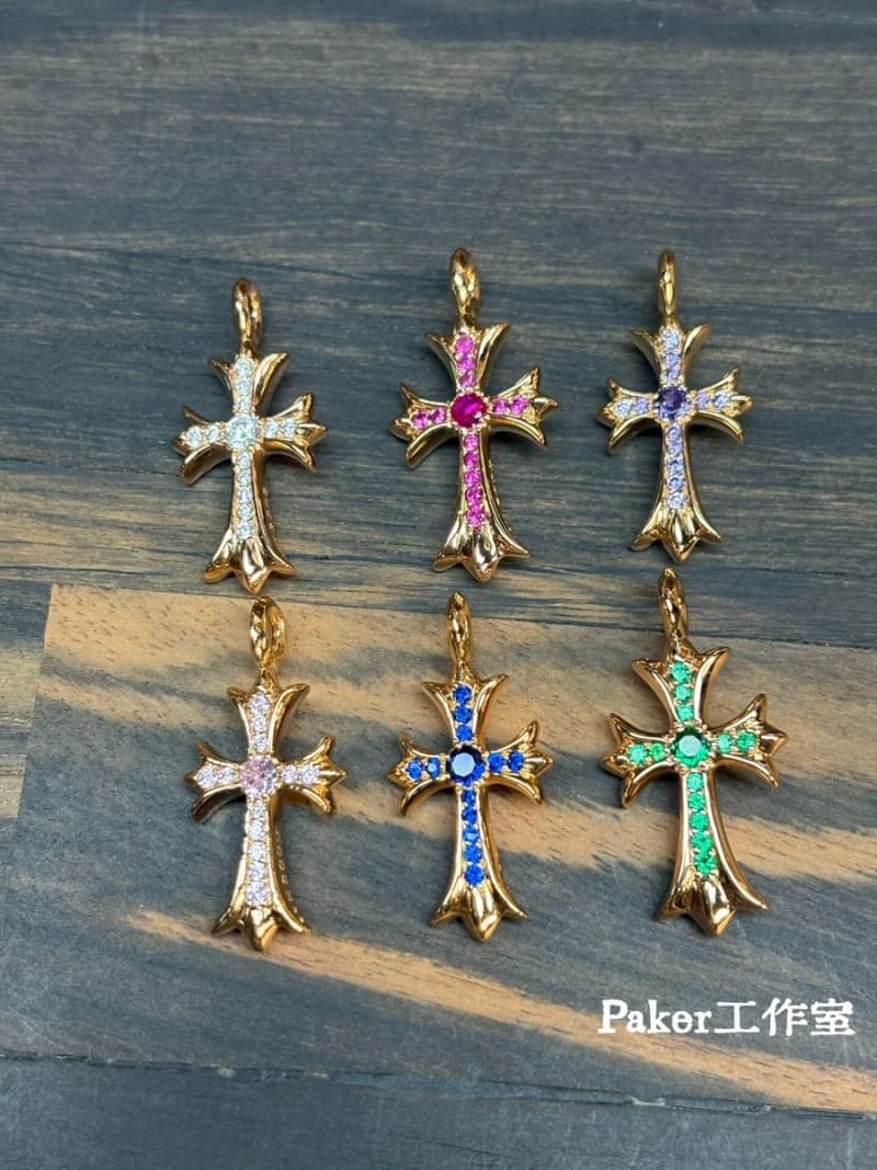 크롬하츠 타이니 CH 크로스 펜던트 (파베 스톤)/paker(공룡) 상세 2